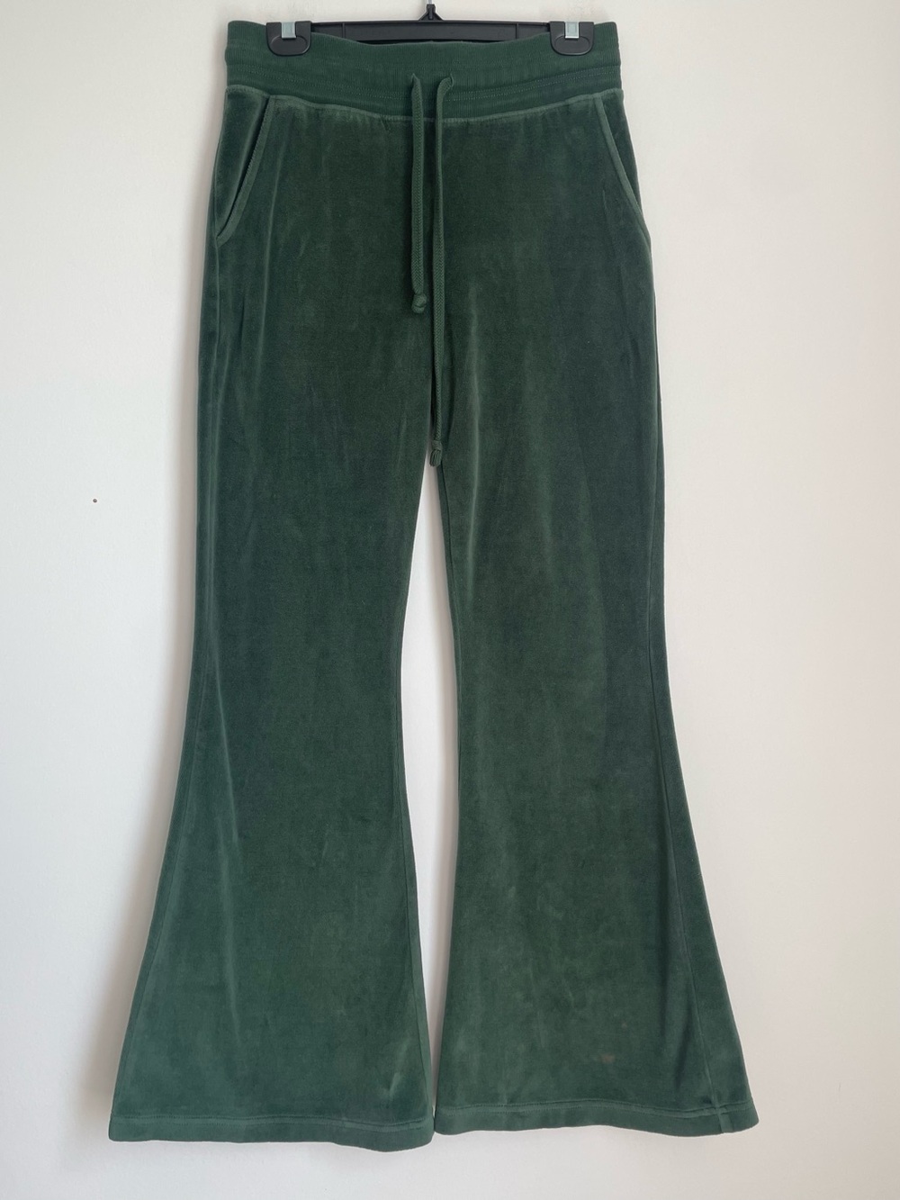 Aerie High Rise Green Velour Flare Pants Size M Casual Cozy Loungewear